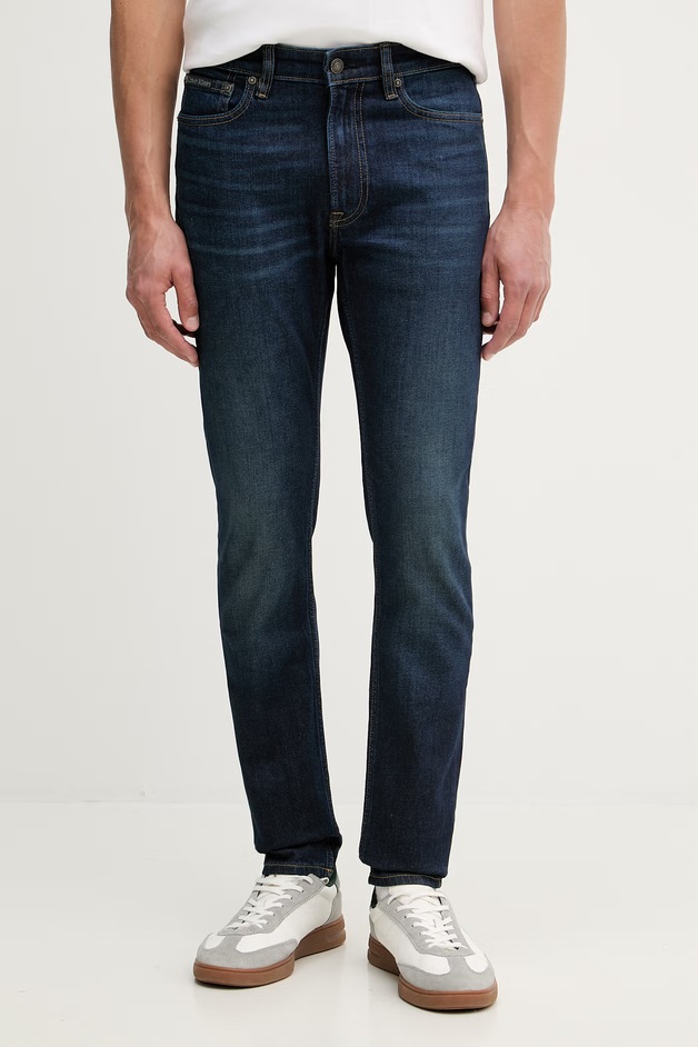 Blugi slim tapered pentru bărbați