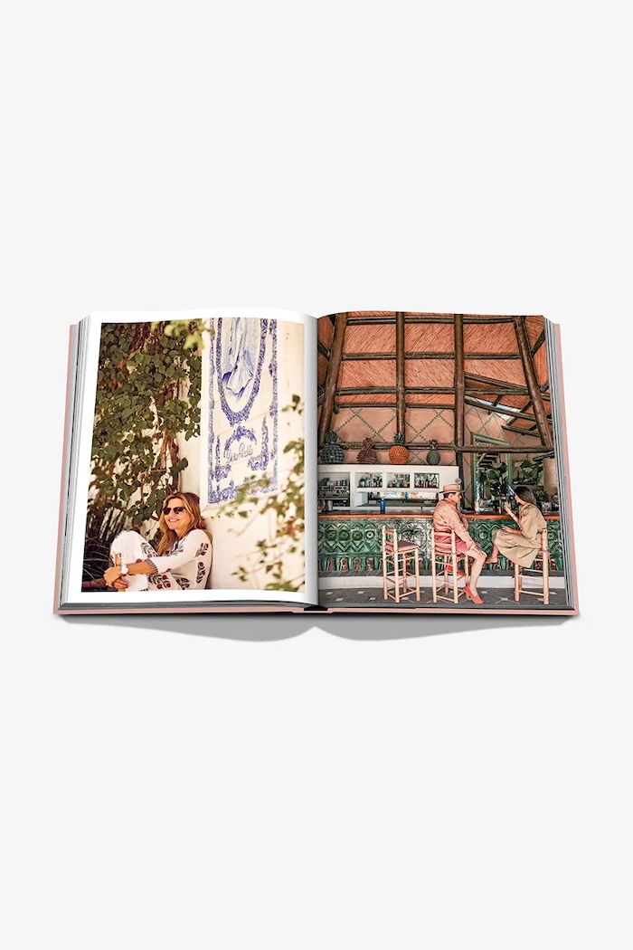 Βιβλίο Assouline Marbella Sol by Nicholas Foulkes, English 9781649803474
