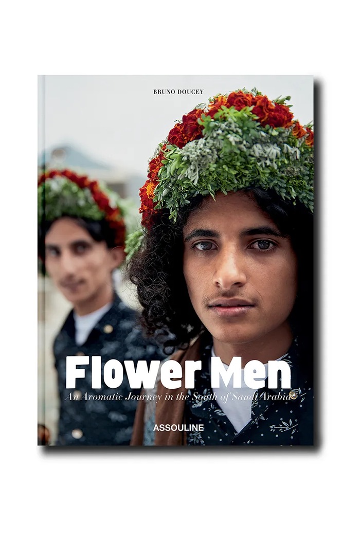 Assouline book Saudi Arabia: Flower Men by Bruno Doucey, English multicolor 9781649800862