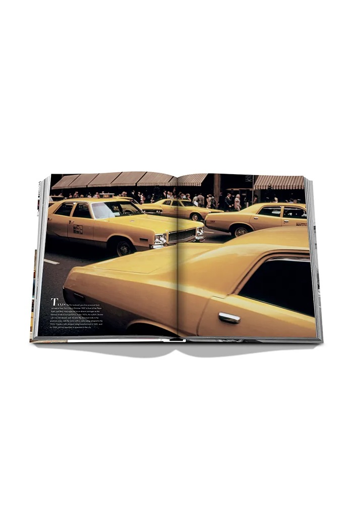 Assouline książka 5th Avenue-200 Years of Stories & Legends by Jay McInerney, Julie Satow, English 9781649803993 multicolor