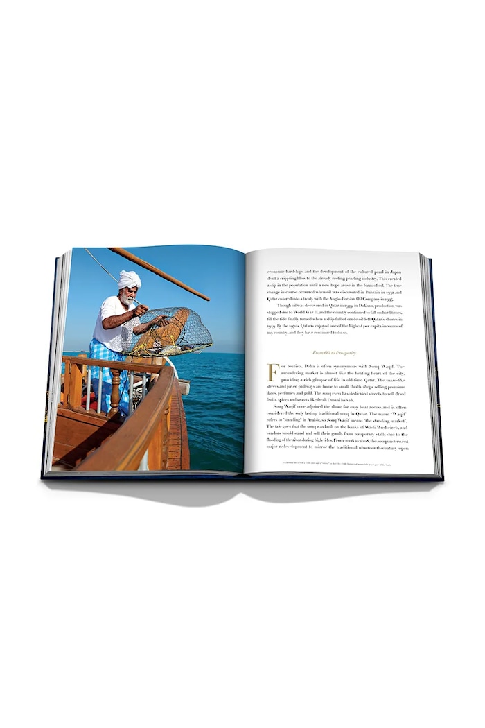 Assouline libro Qatar, Our Home by Jason Schmidt multicolore 9781649803344