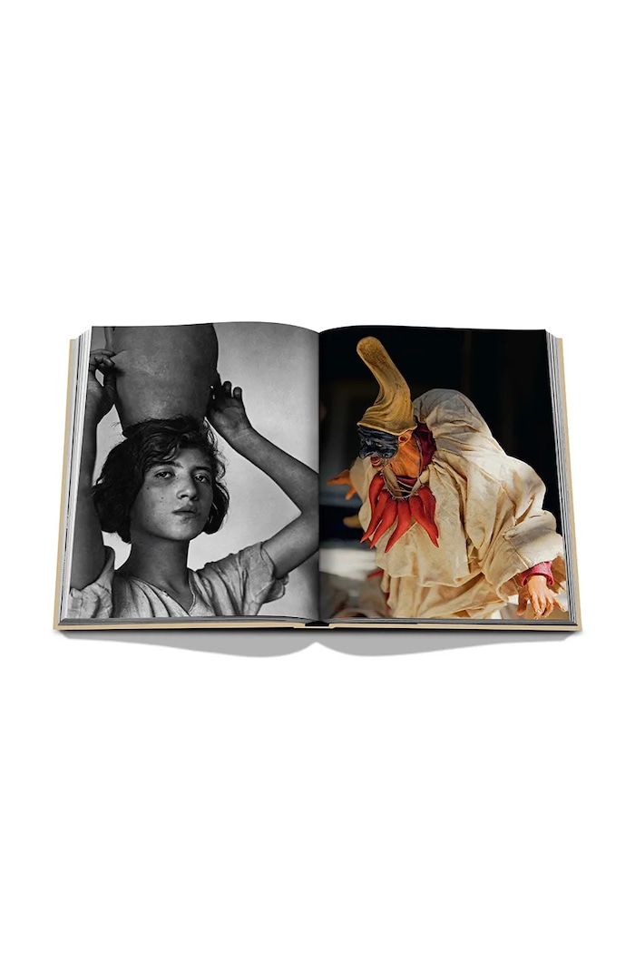 Kniha Assouline Napoli Amore by Cesare Cunaccia 9781649804341