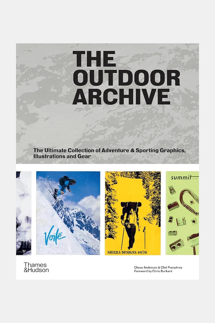 Kniha The Outdoor Archive, English vícebarevná TH1750