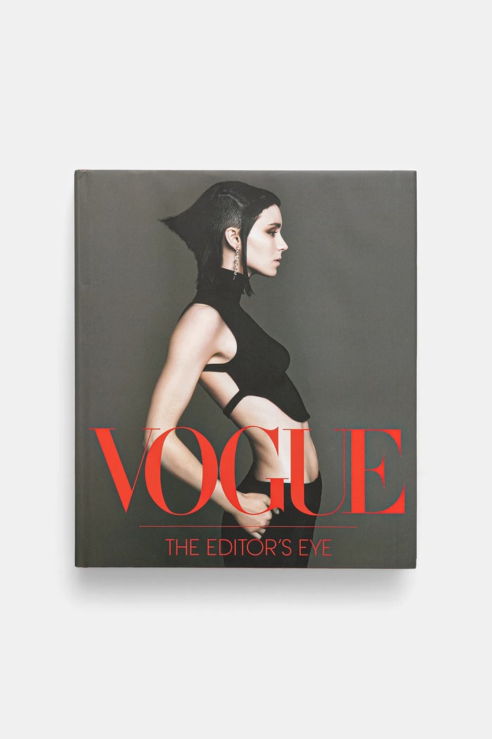 Книга home & lifestyle VOGUE - The Editors Eye, English барвистий 9781419704406