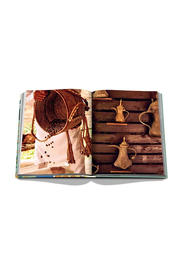 Assouline libro Saudi Coffee: The Culture of Hospitality, English 9781649801722