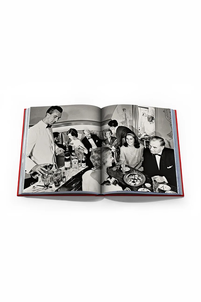 Kniha Assouline The Art of Flying by Josh Condon, English 9781614284611