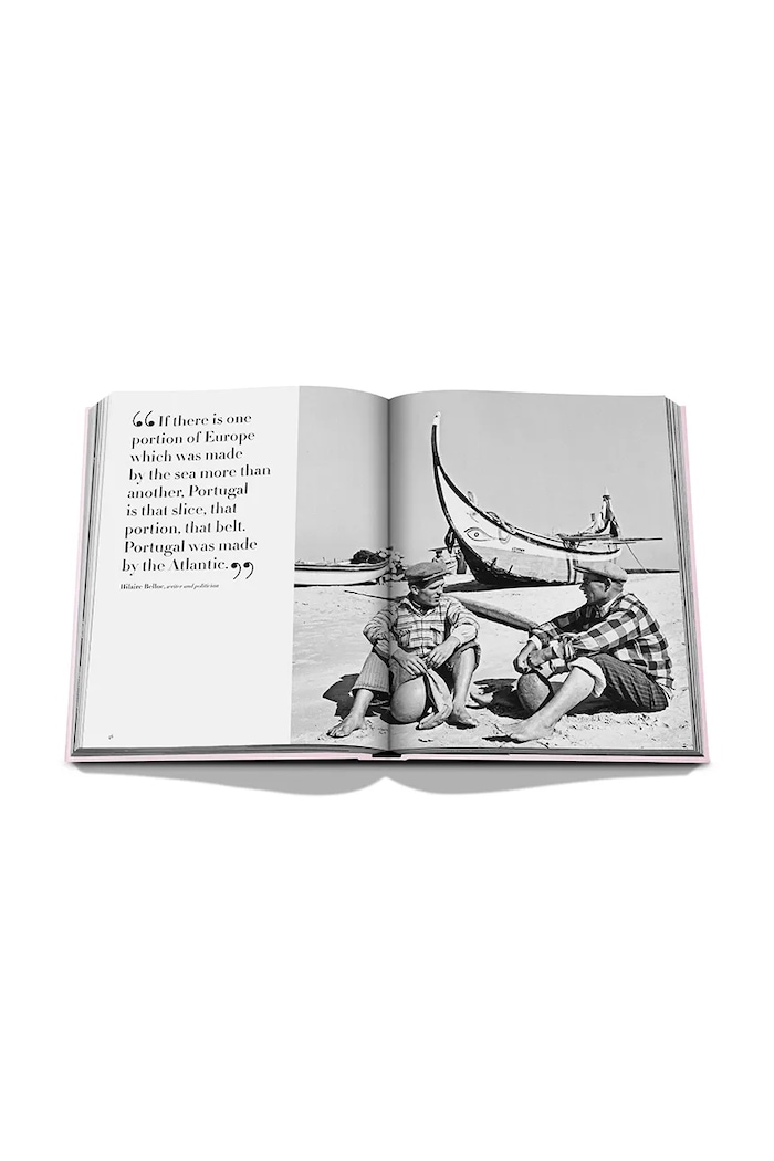 Assouline carte Lisboa Luz by Carlos Souza and Charlene Shorto, English 9781649801012 multicolor