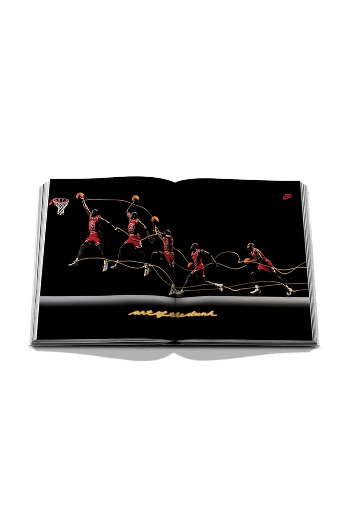 Assouline libro Air Jordan (Classic) by Adam Bradley, English bianco 9781649805263