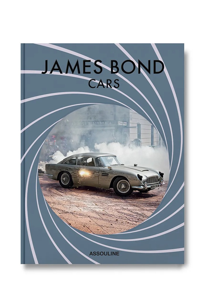 Kniha Assouline James Bond Cars by Chris Corbould, English viacfarebná 9781649804976