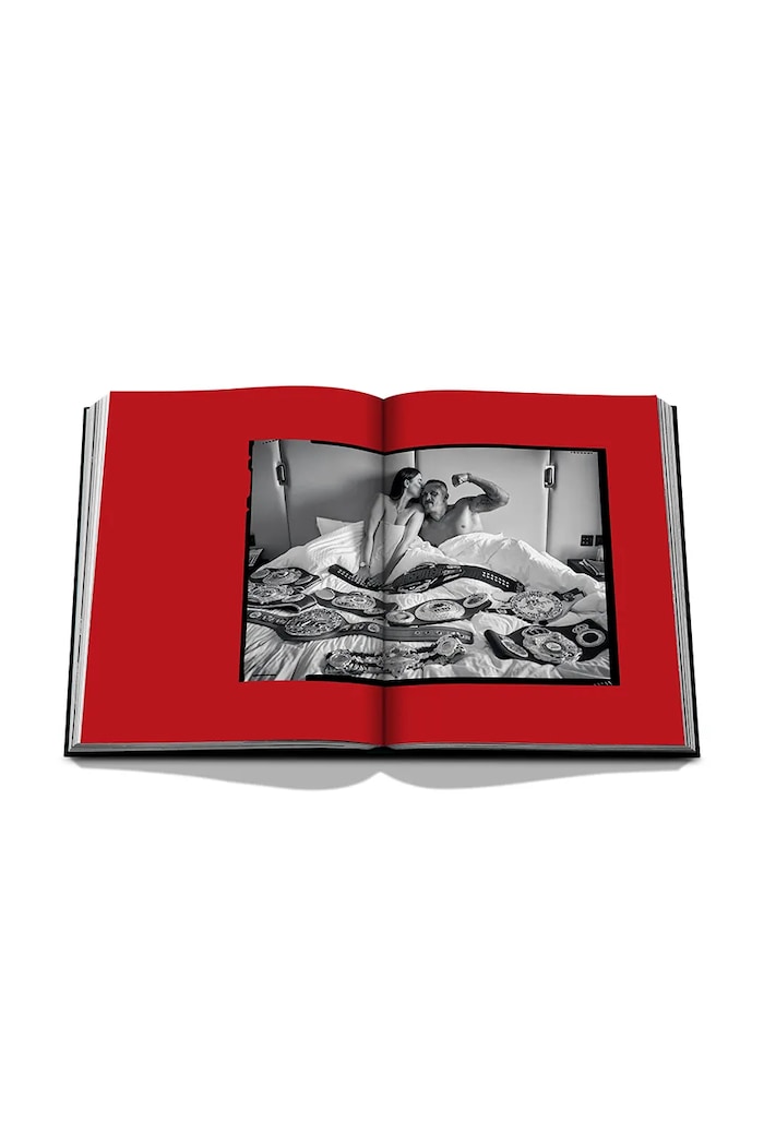 Assouline fotografska knjiga Undisputed Usyk vs. Fury | Legend, Cal Fussman 9781649805423