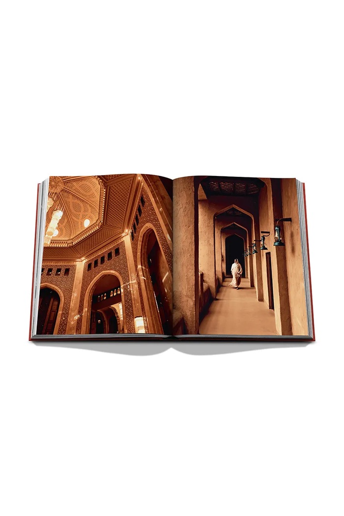 Assouline książka fotograficzna Oman Odyssey, Bérénice Geoffroy-Schneite 9781649805867