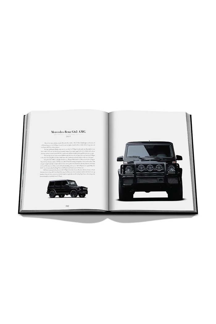 Assouline książka fotograficzna Iconic: Art, Design, Advertising, and the Automobile (Resized), Miles S. Nadal 9781649805942