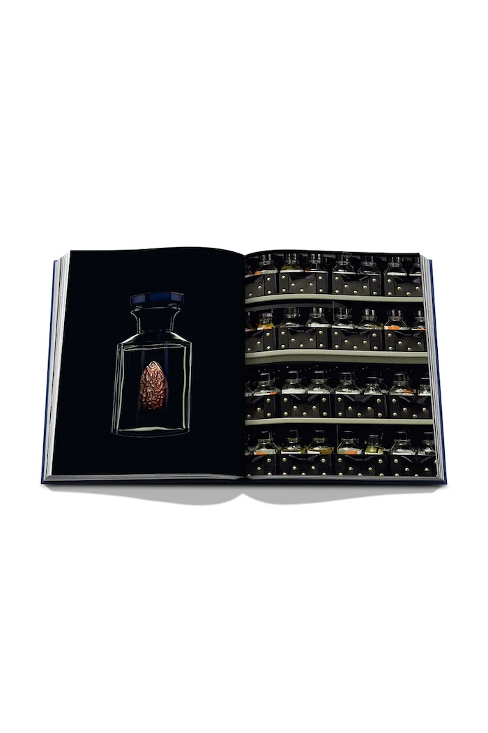 Assouline książka dekoracyjna Robertet: From Seed to Scent (English), Élisabeth de Feydeau 9781649805591