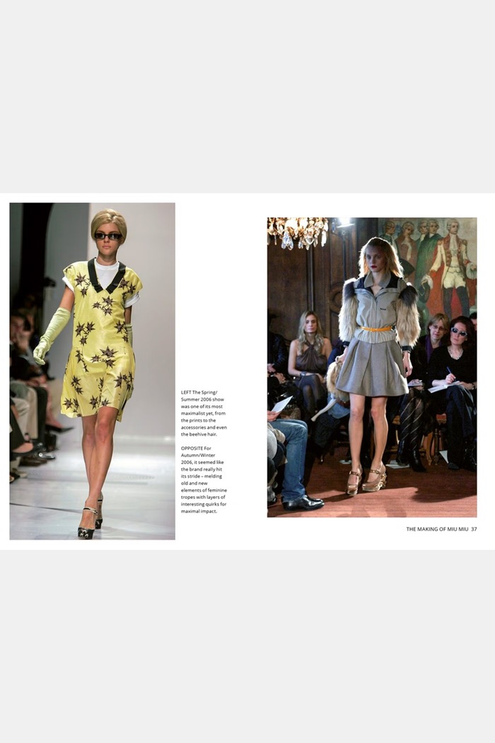 Lifestyle Książka Little Book of Miu Miu, Kristen Bateman CB1146 niebieski