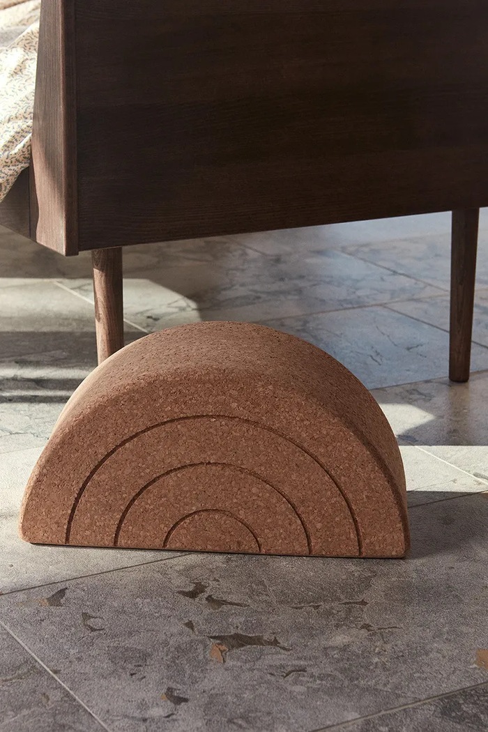 OYOY szék Cork Step Stool M107018 bézs AA00
