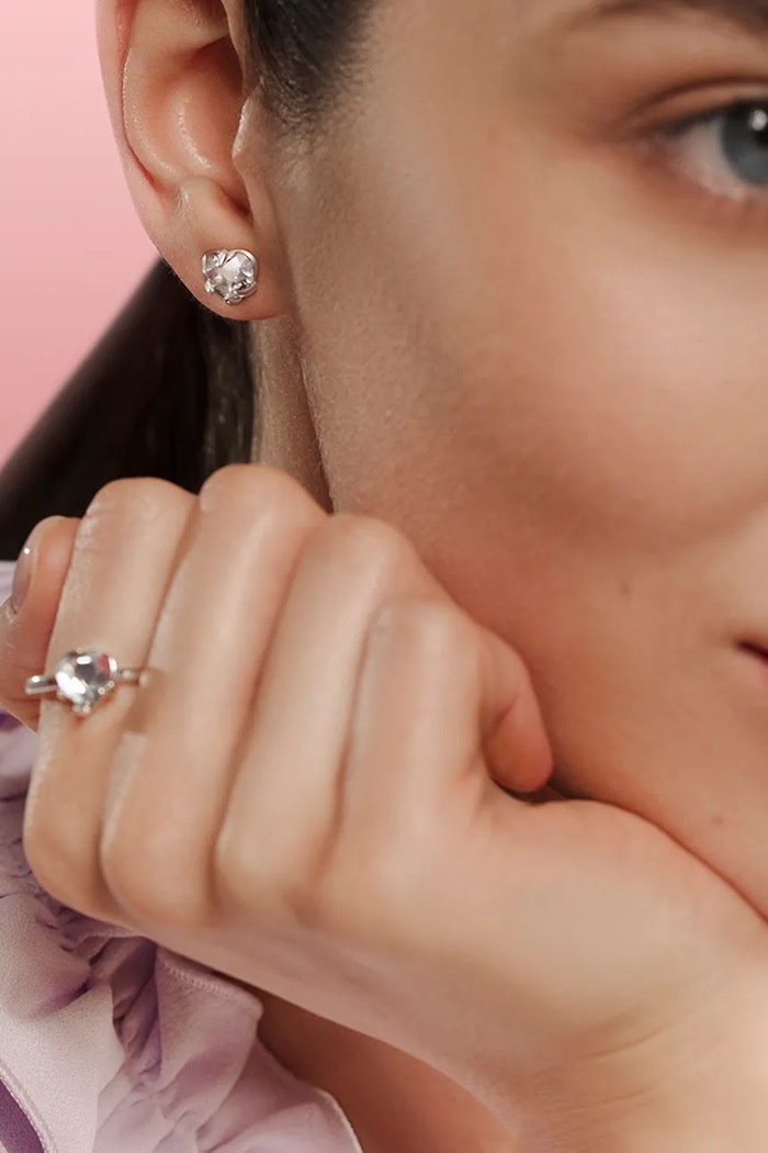 Postriebrené náušnice Lilou Amour 229/7/KOL/BIA/KR/SR strieborná AA00