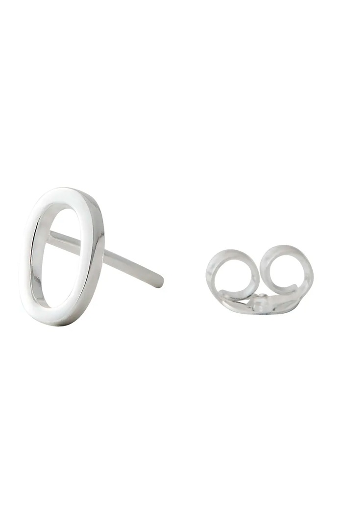 Srebrni uhan Design Letters srebro srebrna 90401000O