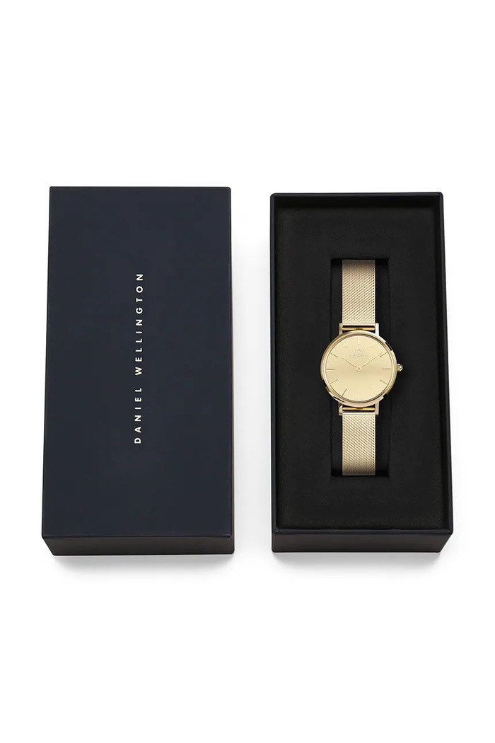 Часовник Daniel Wellington DW00100797 злато