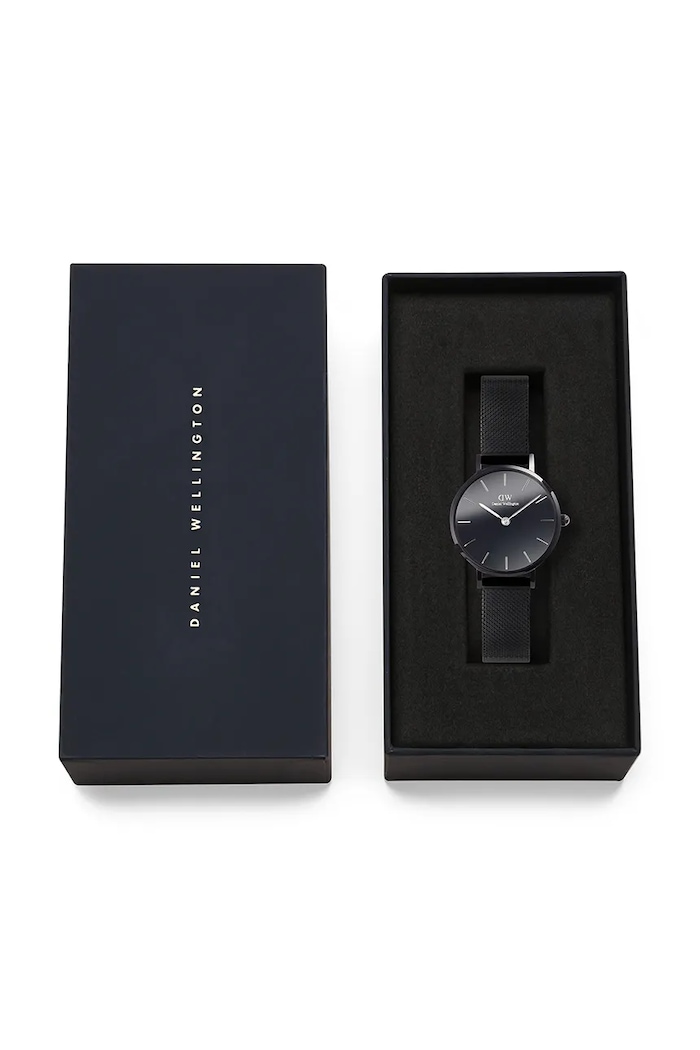 Daniel Wellington óra DW00100798 fekete