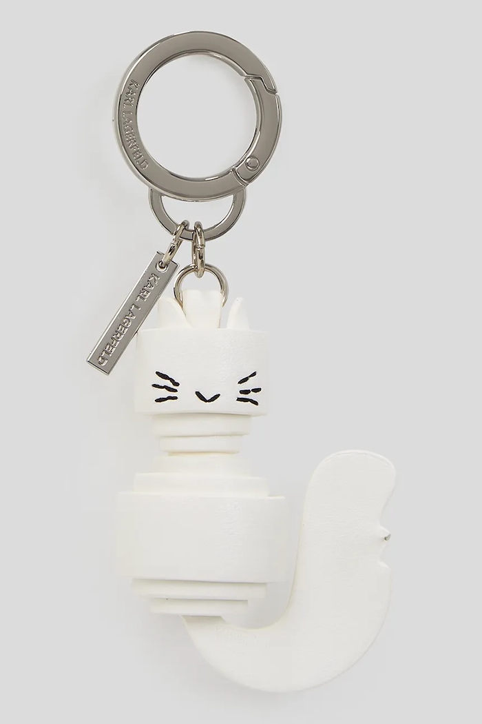 Kľúčenka Karl Lagerfeld IKON FIGURINE biela A3W50113