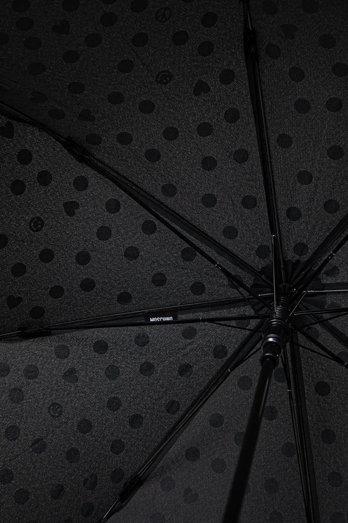 Зонтик Moschino 8939.auto чёрный AA00
