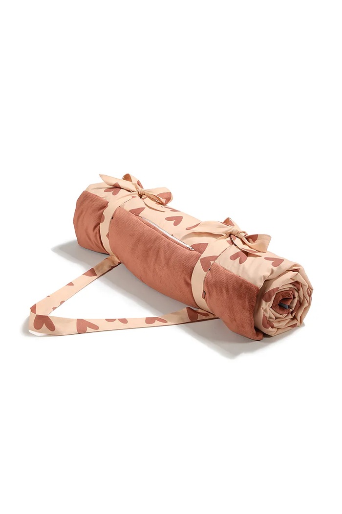 La Millou Mata piknikowa HEARTBEAT PINK 144260.Koc.Piknikowy.HE czerwony AA00