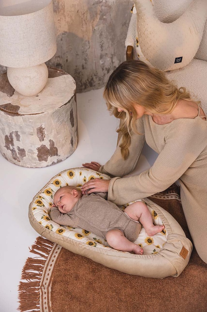 Бебешки пашкул La Millou Best Nest Velvet SUNLOVER 146184.Kokon.Best.Nest. бежов