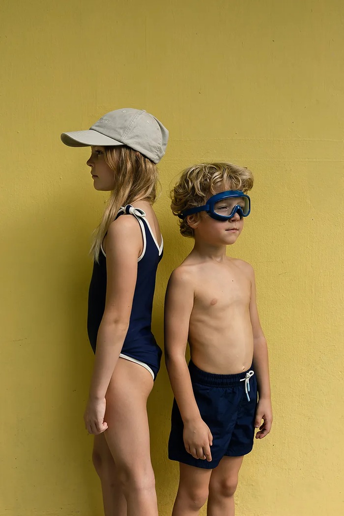 Petites Pommes plavecké okuliare HANS GOGGLES HANS.GOGGLES tmavomodrá