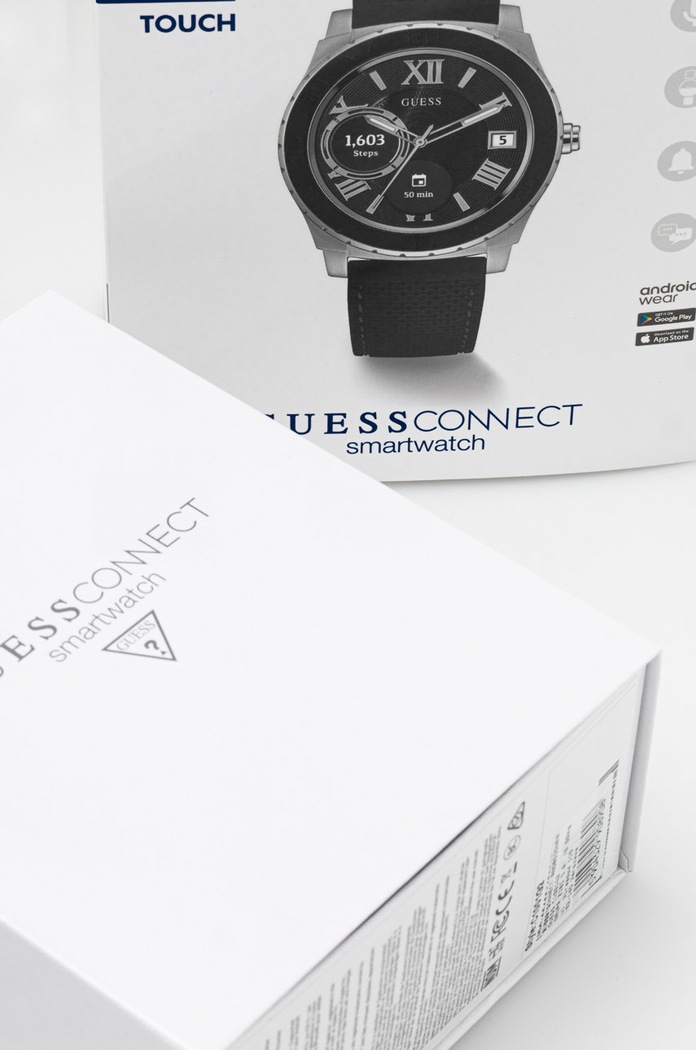 Часовник Guess черен C1001G1