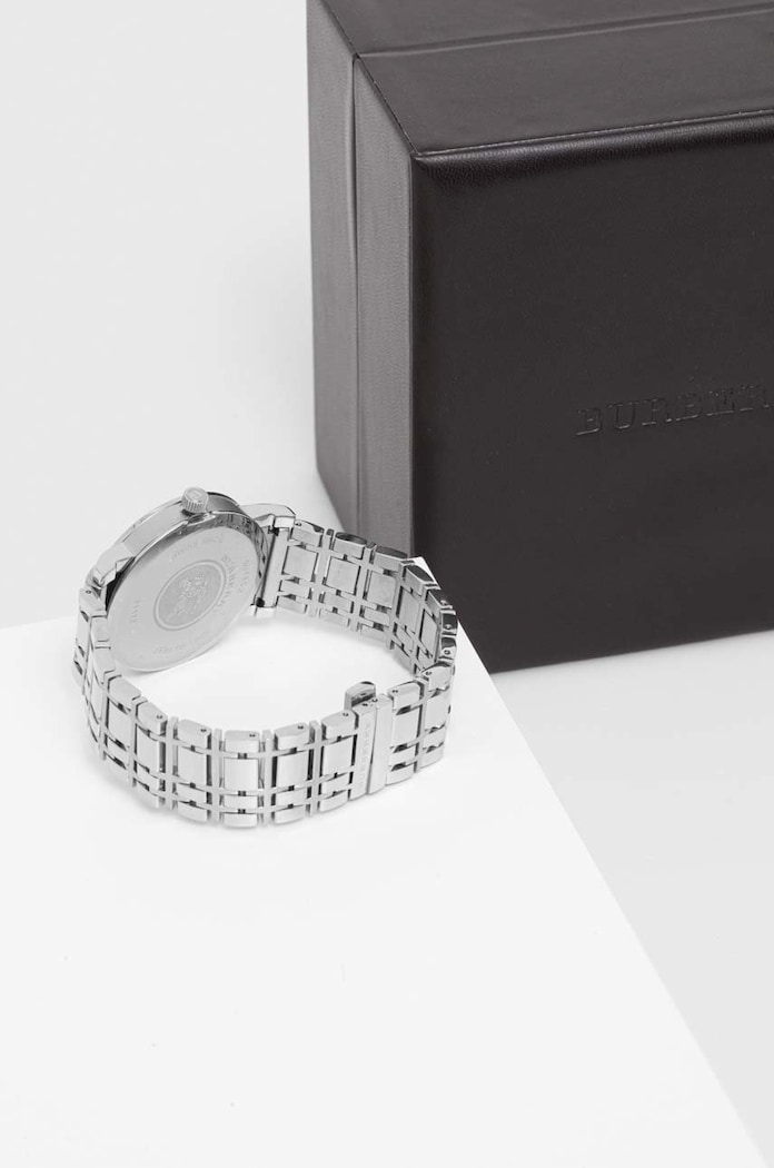 Hodinky Burberry BU1352 stříbrná AA00