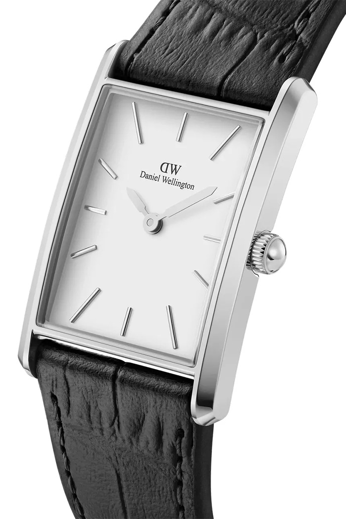 Daniel Wellington DW00100697 črna AA00