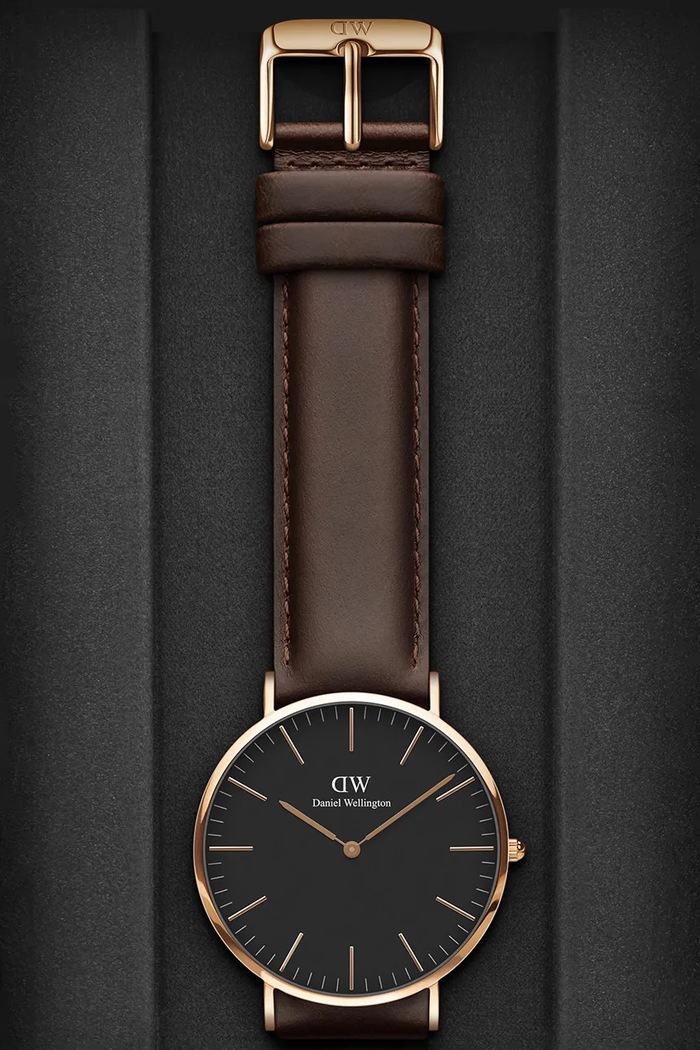 Daniel Wellington zegarek DW00100125 brązowy AA00