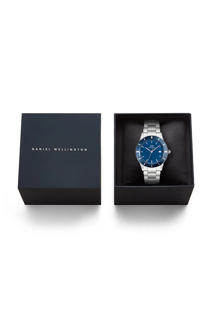 Hodinky Daniel Wellington DW00100820 strieborná
