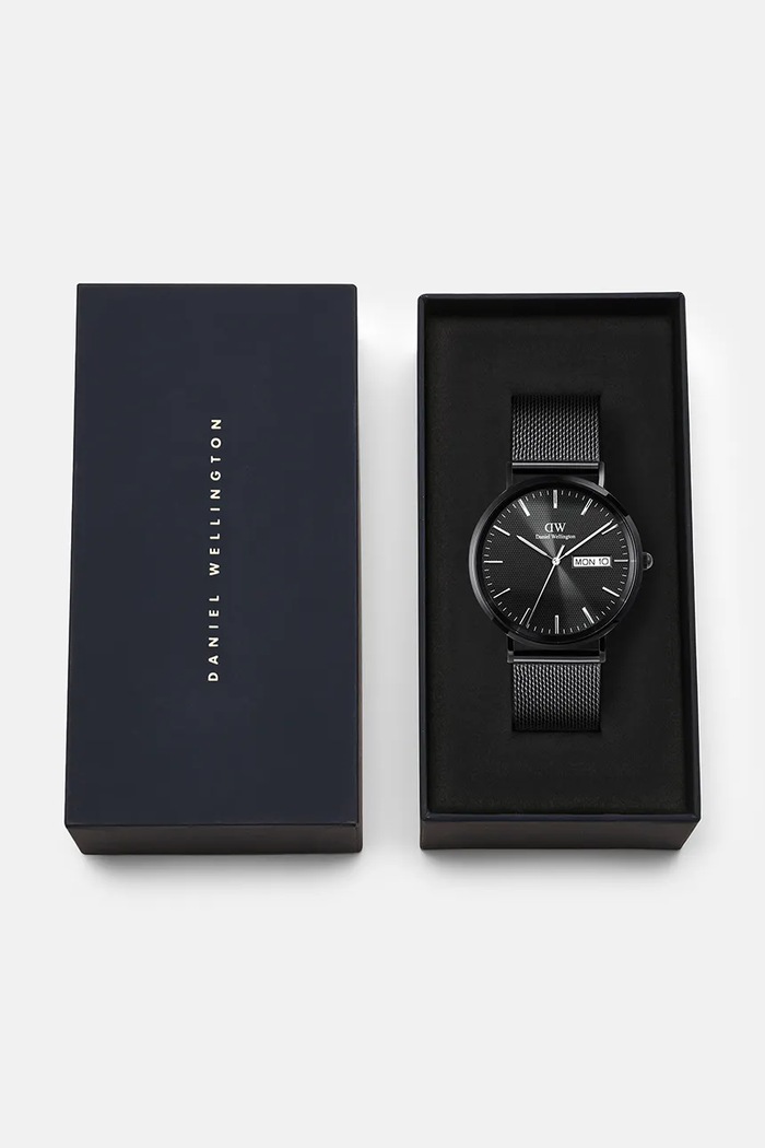 Hodinky Daniel Wellington DW00100831 čierna