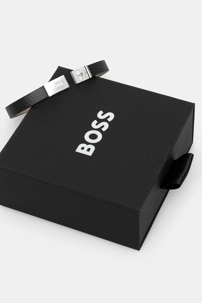BOSS bransoletka skórzana 1580336M czarny AA00