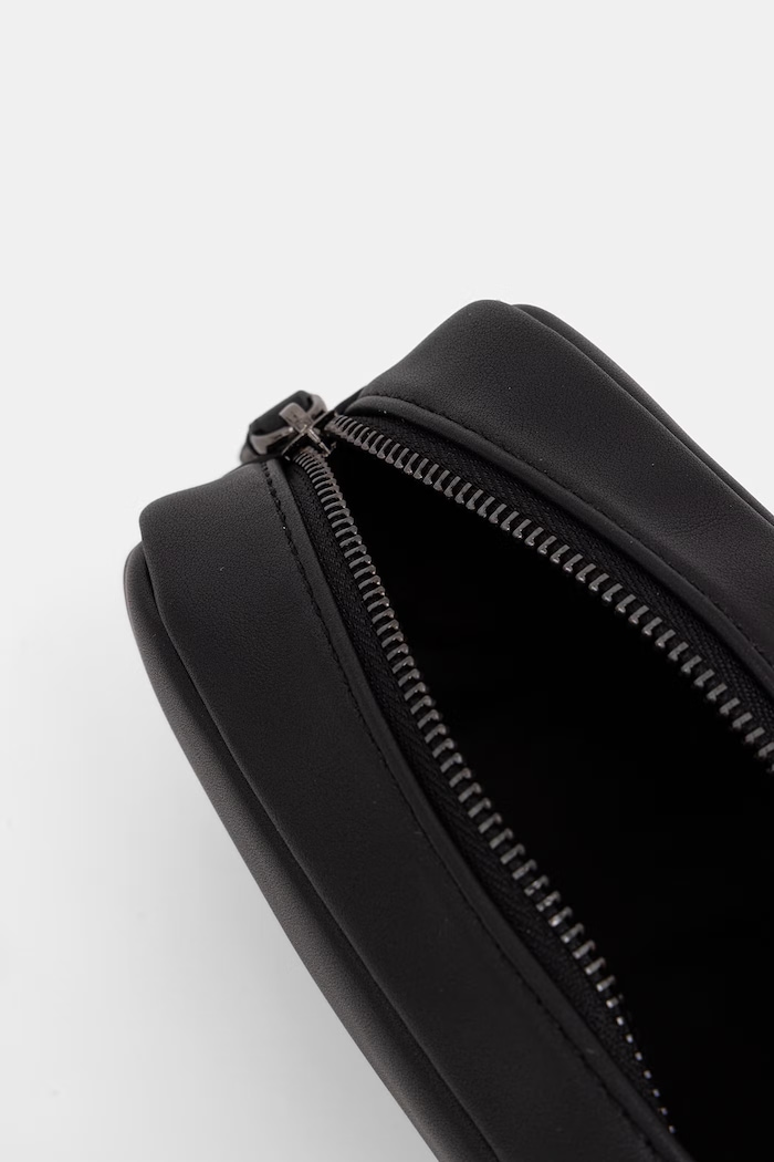 Valentino Bags trusă cosmetică pentru bărbați, cu imitație de piele HORIZON VBE8UT669 negru