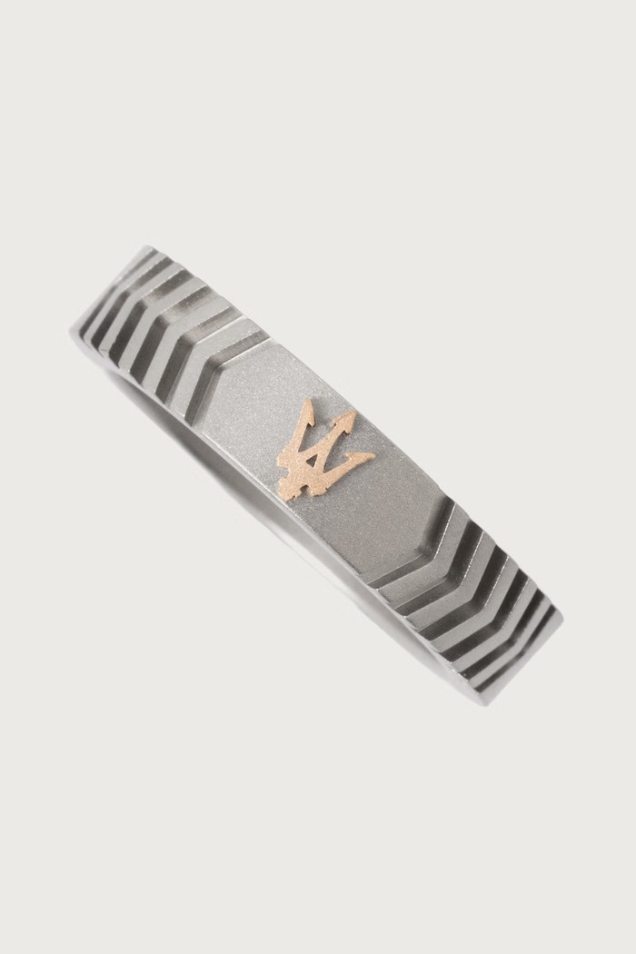 MASERATI Pierścionek męski TITANIUM JM426AXF100 srebrny AA00