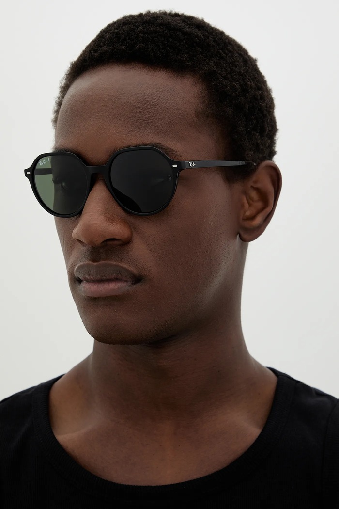 Солнцезащитные очки Ray-Ban 0RB2195.901/58