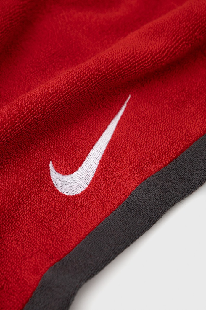 Nike Ręcznik N.ET.17.643 czerwony AA00