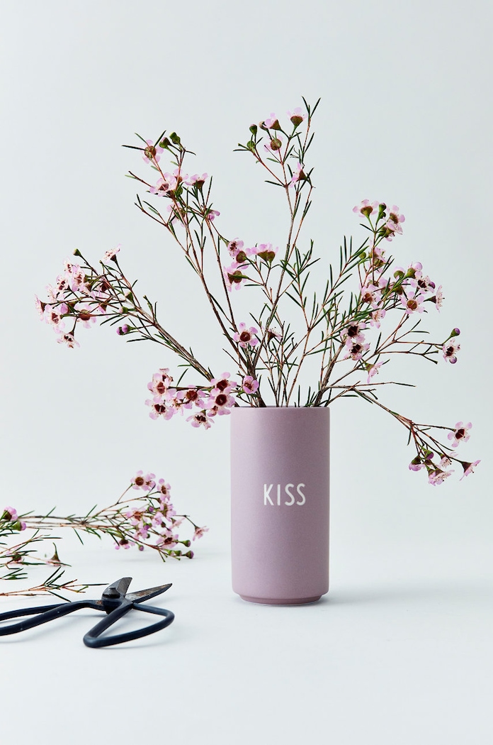 Dekorativní váza Design Letters 10101005LAVENKISS fialová AA00