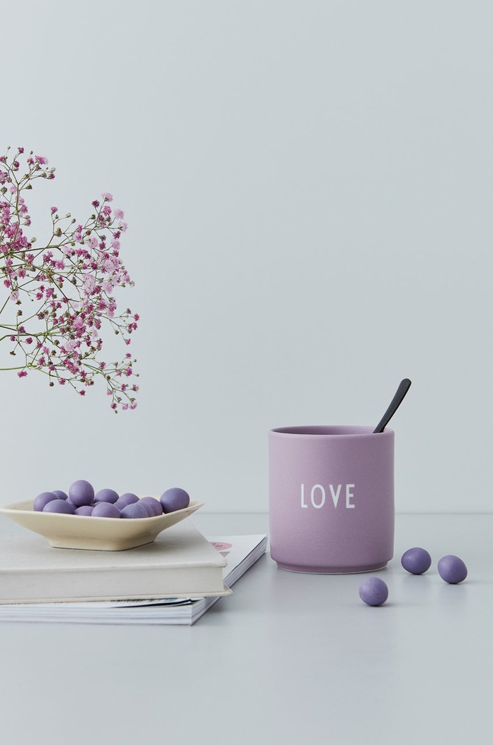 Design Letters bögre Favourite 250 ml 10101002LAVENLOVE lila AA00