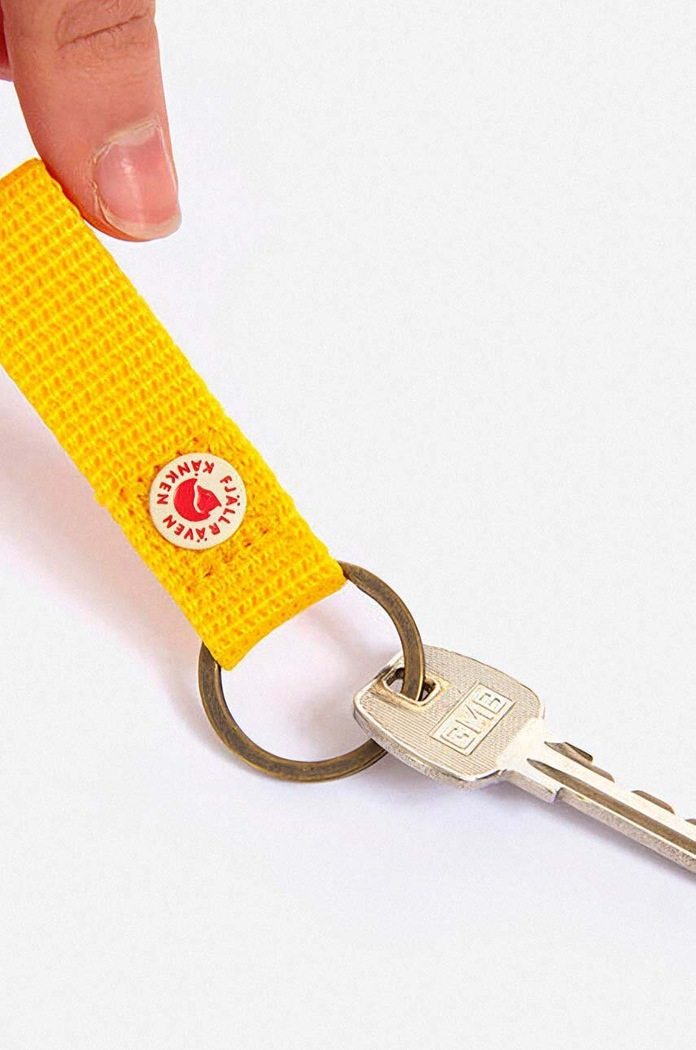 Fjallraven brelok Kanken F23785.141 żółty SS26