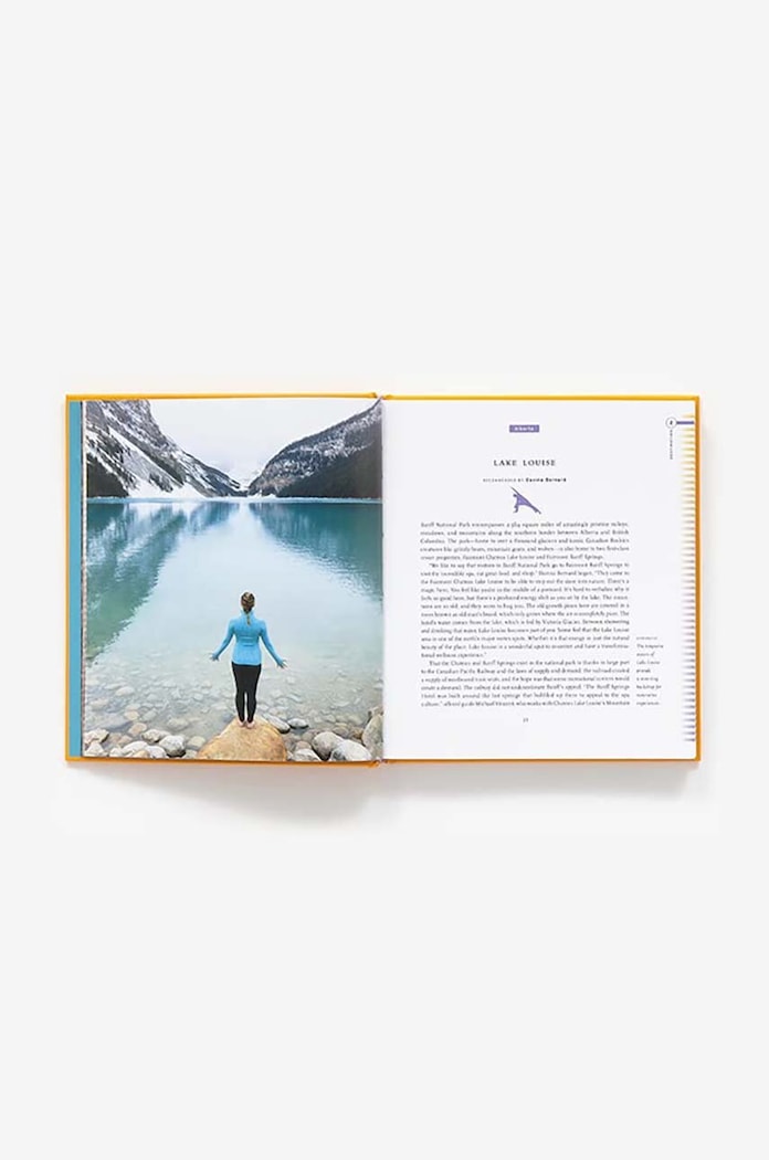 Książka Fifty Places to Practice Yoga Before You Die by Chris Santella, DC Helmuth, English AB1129 multicolor AA00