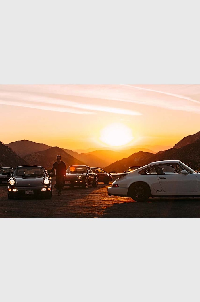 Książka Porsche 911 : The Ultimate Sportscar as Cultural Icon by Ulf Poschardt, English GE1140. multicolor AA00