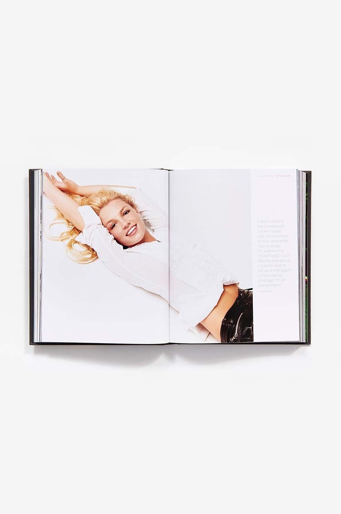 książka VOGUE X Music by Editors of American Vogue, English AB1026 multicolor