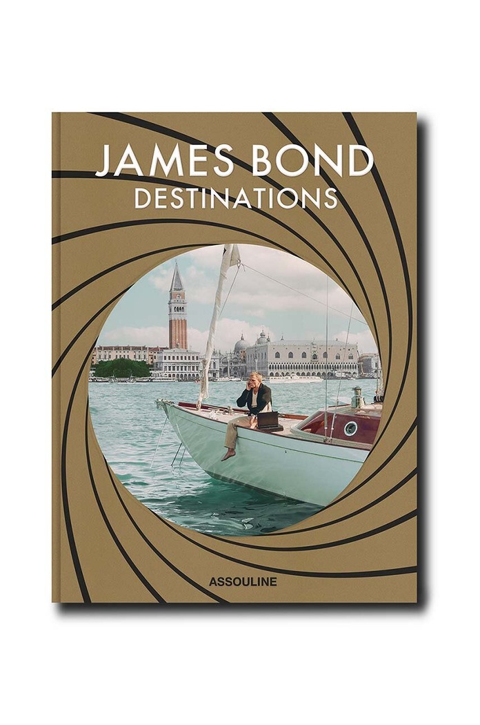 Kniha Assouline James Bond Destinations by Daniel Pembrey, English viacfarebná 9781649802736