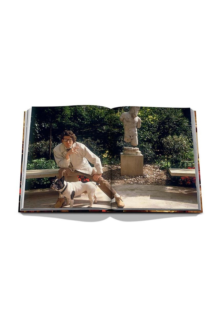 Kniha Assouline Yves Saint Laurent at Home, English 9781649801234