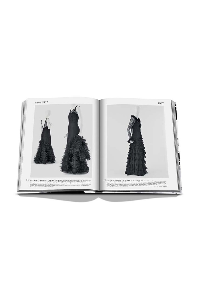 Knížka Assouline Chanel: The Legend of an Icon by Alexander Fury, English 9781649803443 vícebarevná