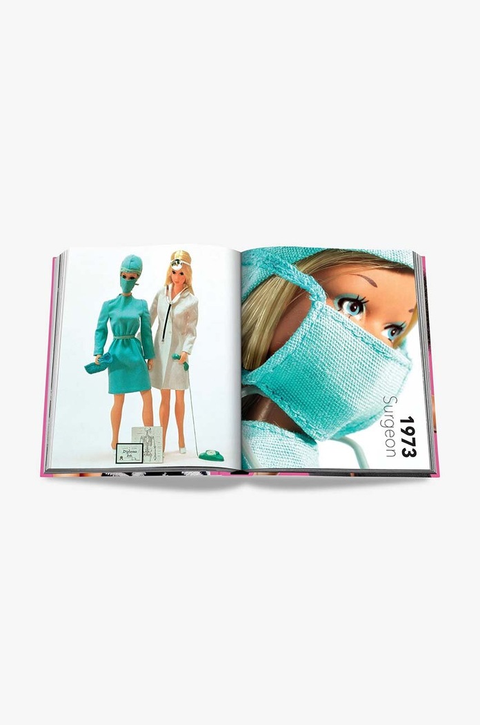 Assouline libro Barbie by Susan Shapiro, English 9781649803214