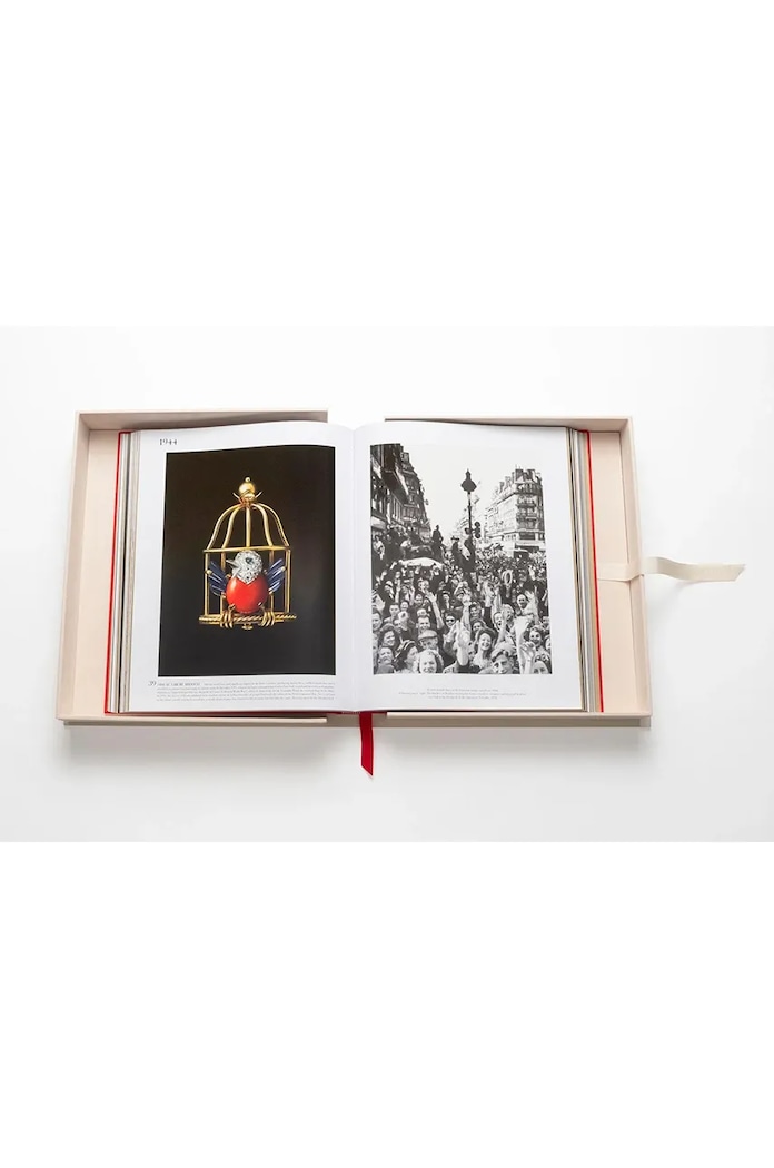 Assouline książka Cartier: The Impossible Collection by Hervé Dewintre, English 9781649802262